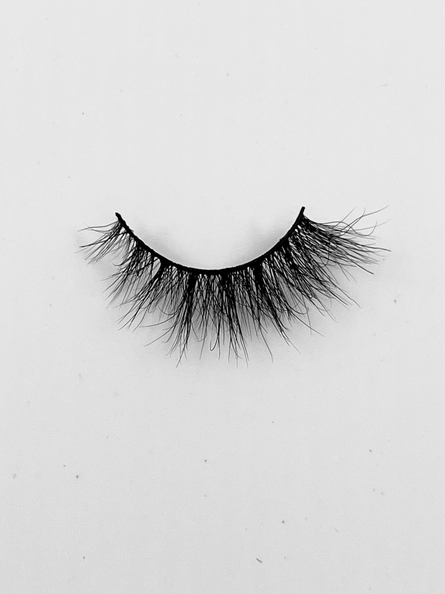 EVERYDAY GLAM